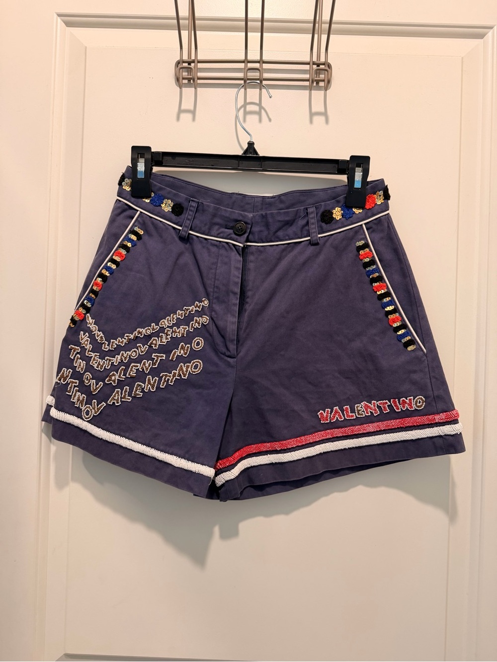 Valentino Navy Cotton Twill
Embroidered Embellished
Shorts Size 40